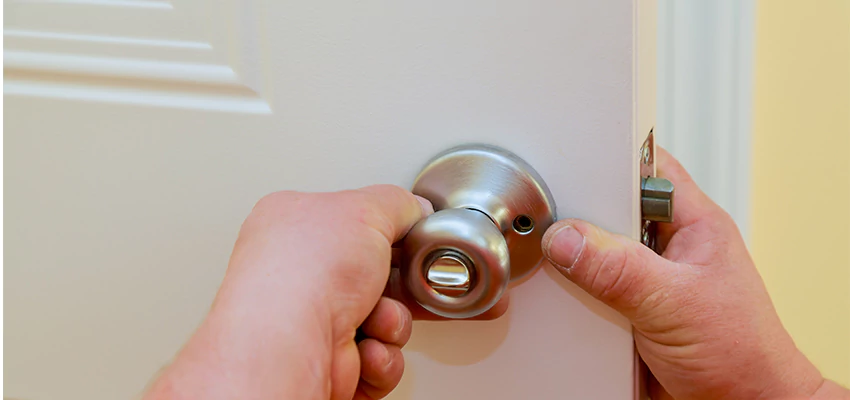 After-hours Locksmith For Lock And Key Installation in Hermosa Beach, CA